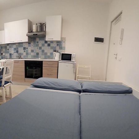 Lamberti Beach Apartment - 150 M From The Sea - Just Renewed - Wifi Savona Luaran gambar