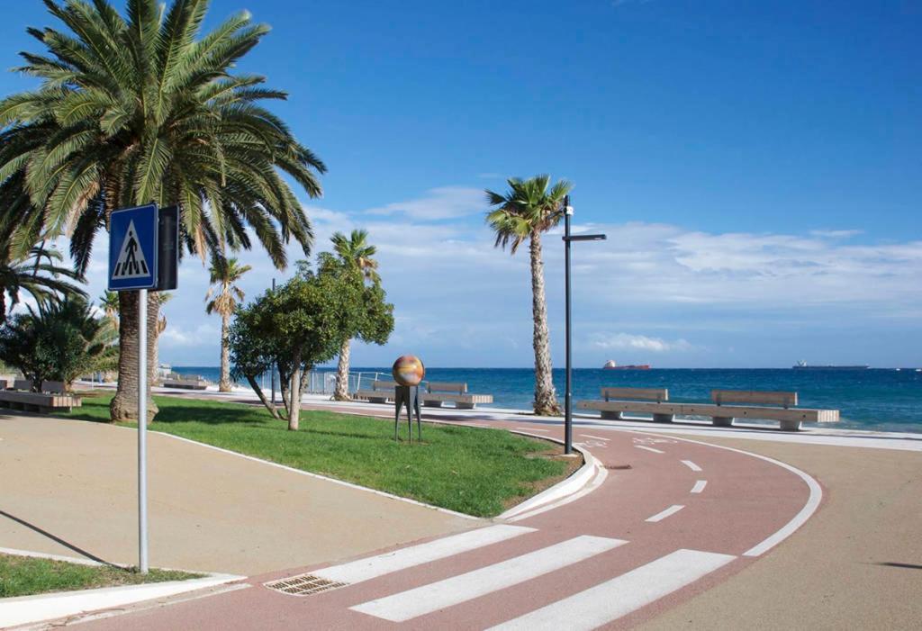 Lamberti Beach Apartment - 150 M From The Sea - Just Renewed - Wifi Savona Luaran gambar