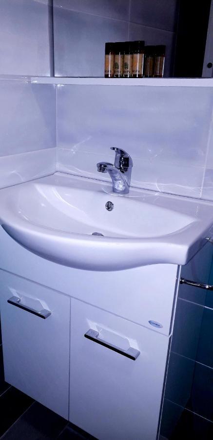 Lamberti Beach Apartment - 150 M From The Sea - Just Renewed - Wifi Savona Luaran gambar