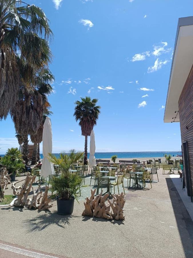 Lamberti Beach Apartment - 150 M From The Sea - Just Renewed - Wifi Savona Luaran gambar