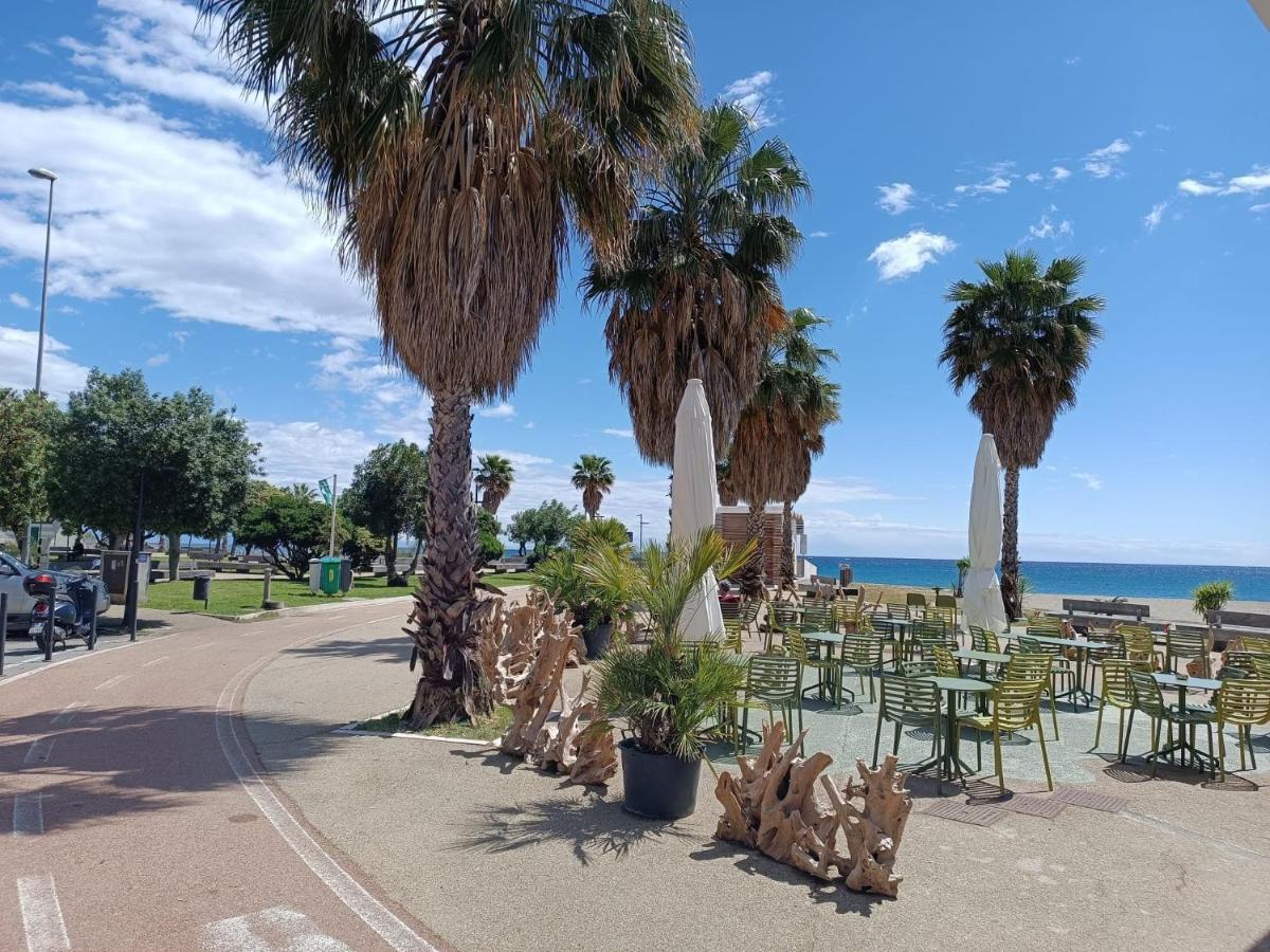 Lamberti Beach Apartment - 150 M From The Sea - Just Renewed - Wifi Savona Luaran gambar