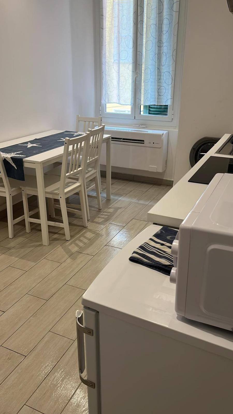 Lamberti Beach Apartment - 150 M From The Sea - Just Renewed - Wifi Savona Luaran gambar